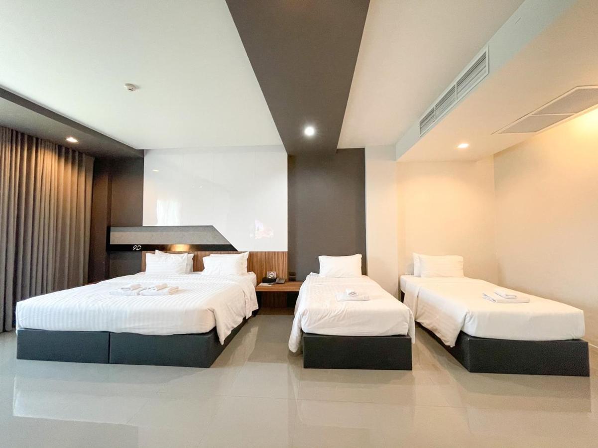 9D Sport Hotel Udon Thani Bagian luar foto