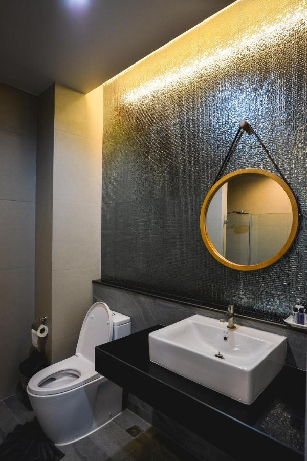 9D Sport Hotel Udon Thani Bagian luar foto