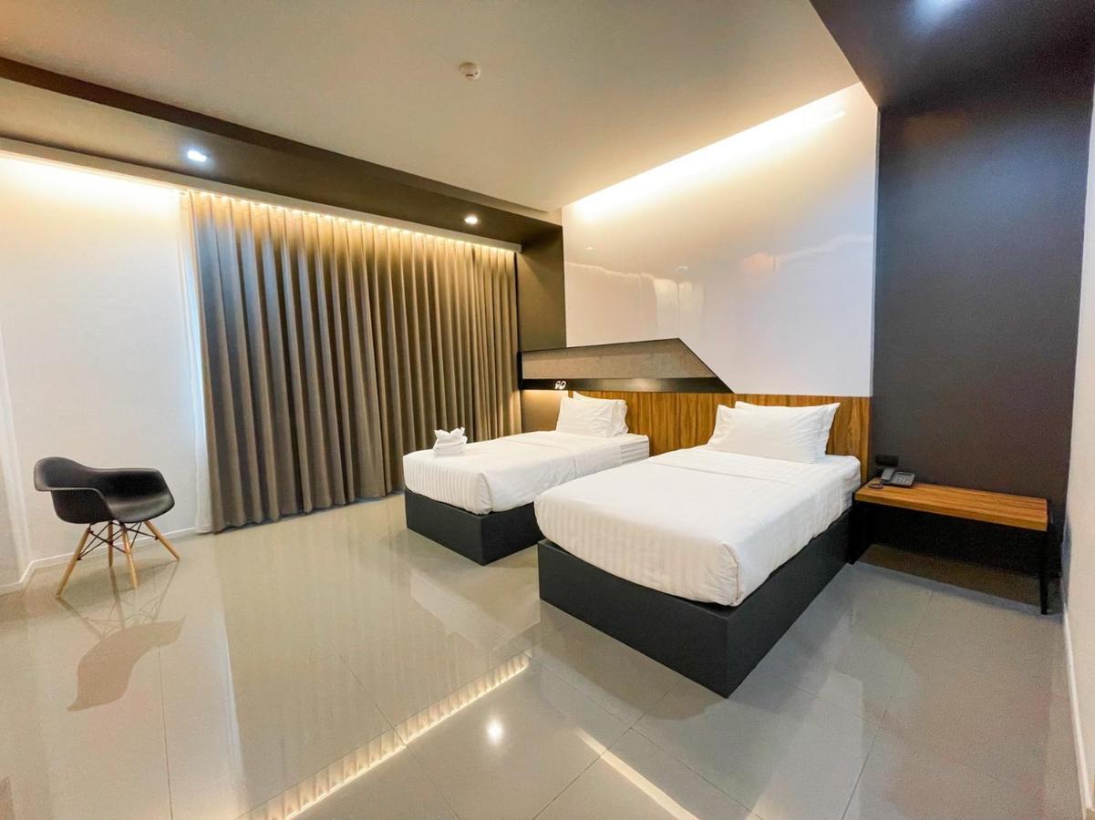 9D Sport Hotel Udon Thani Bagian luar foto