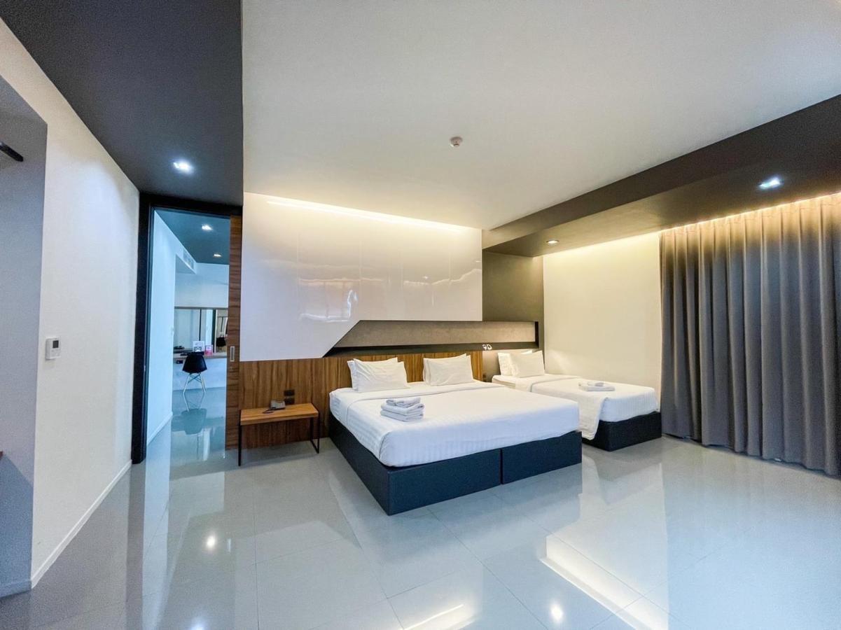9D Sport Hotel Udon Thani Bagian luar foto