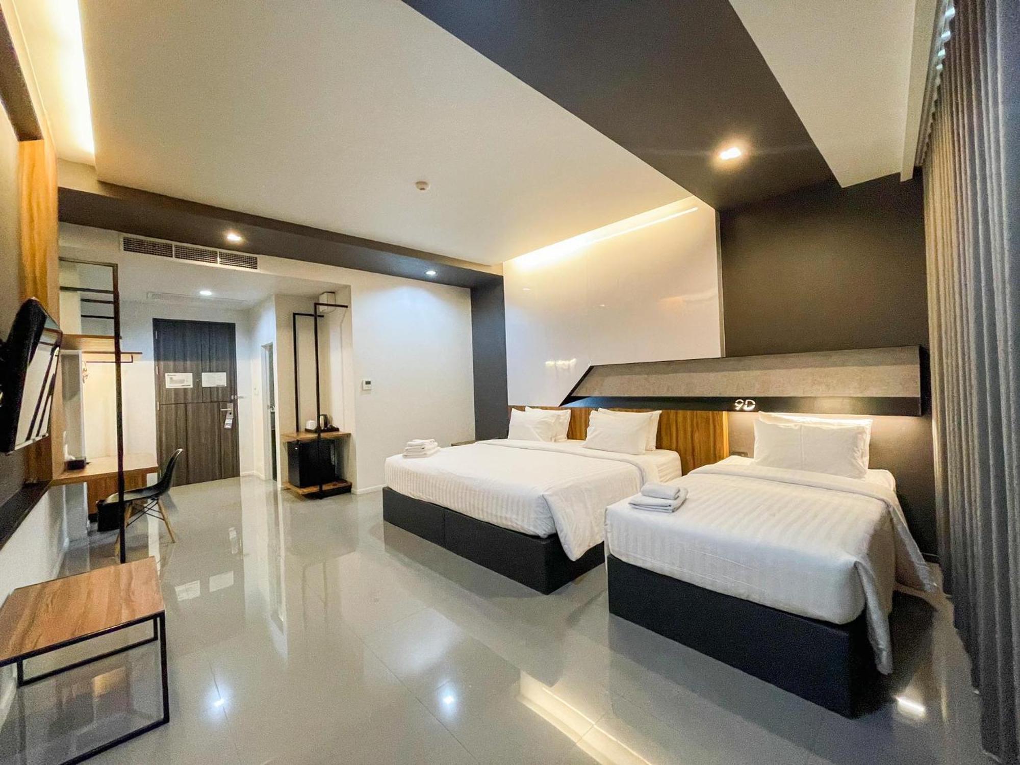 9D Sport Hotel Udon Thani Bagian luar foto