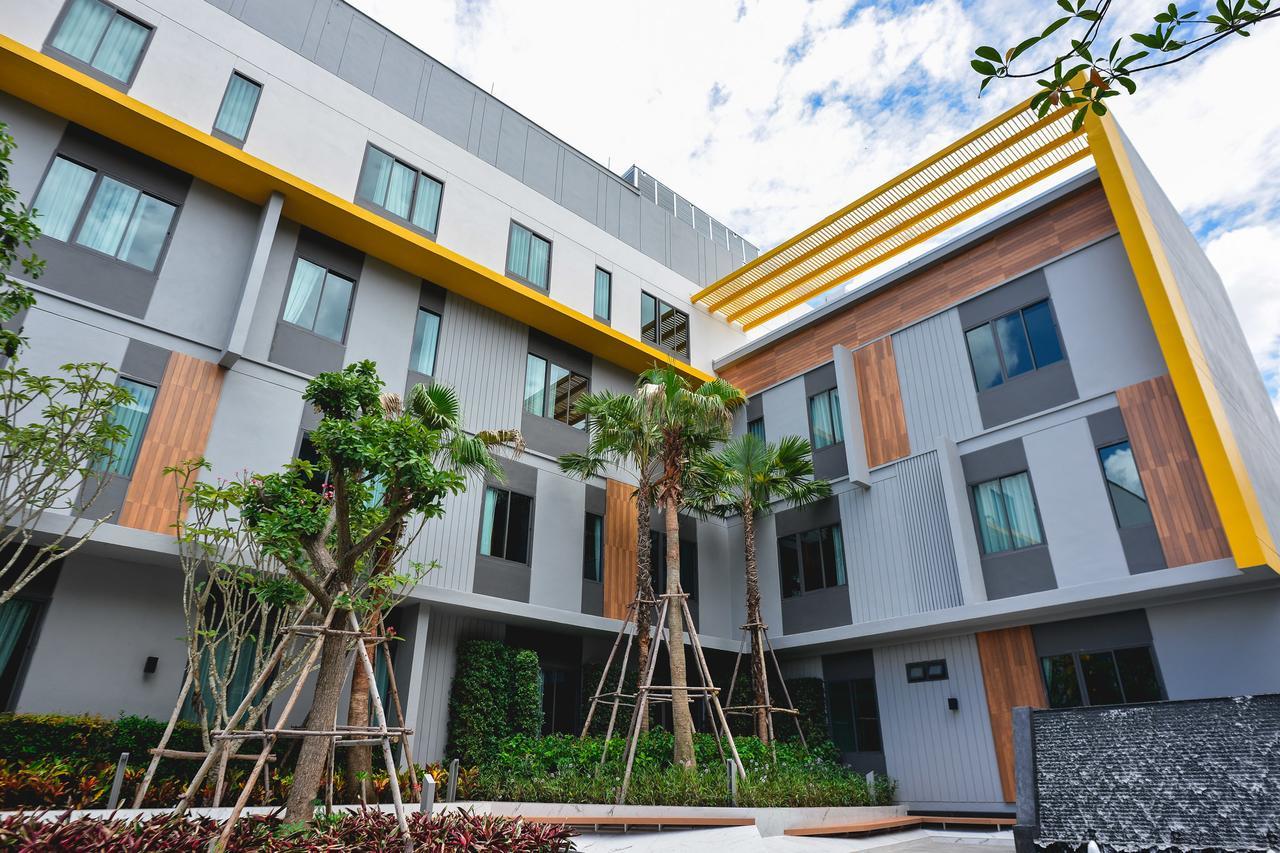 9D Sport Hotel Udon Thani Bagian luar foto