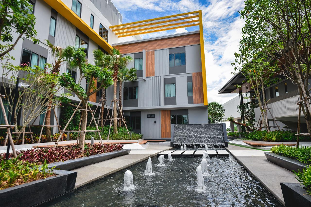 9D Sport Hotel Udon Thani Bagian luar foto